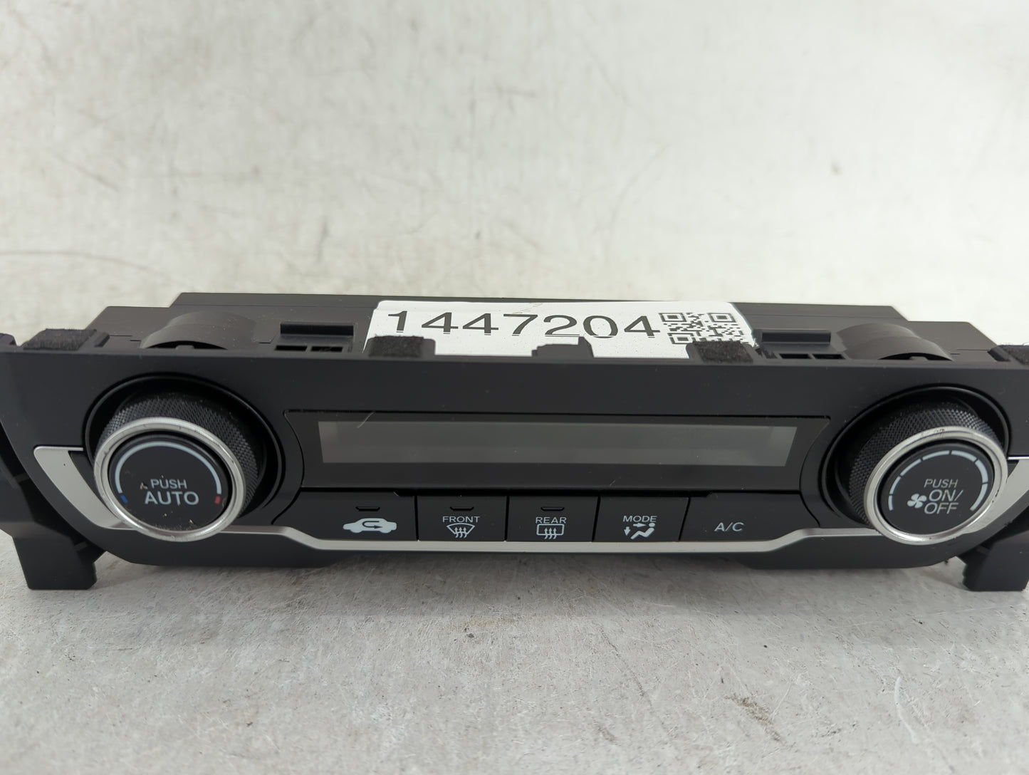 2016-2021 Honda Civic Climate Control Module Temperature AC/Heater Replacement P/N:79600TBAA121M1 SANWA2A614A Fits OEM Used 