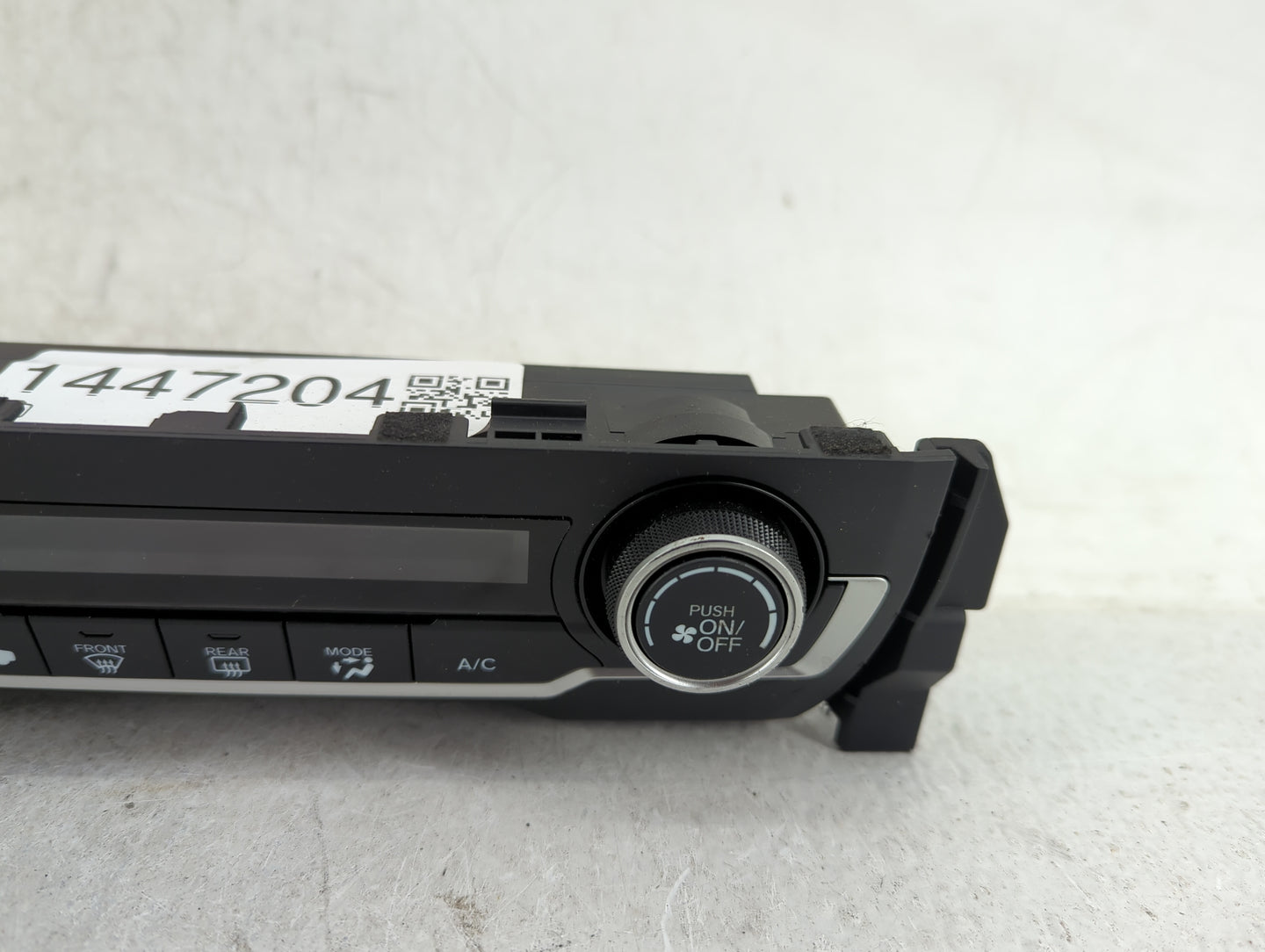 2016-2021 Honda Civic Climate Control Module Temperature AC/Heater Replacement P/N:79600TBAA121M1 SANWA2A614A Fits OEM Used 