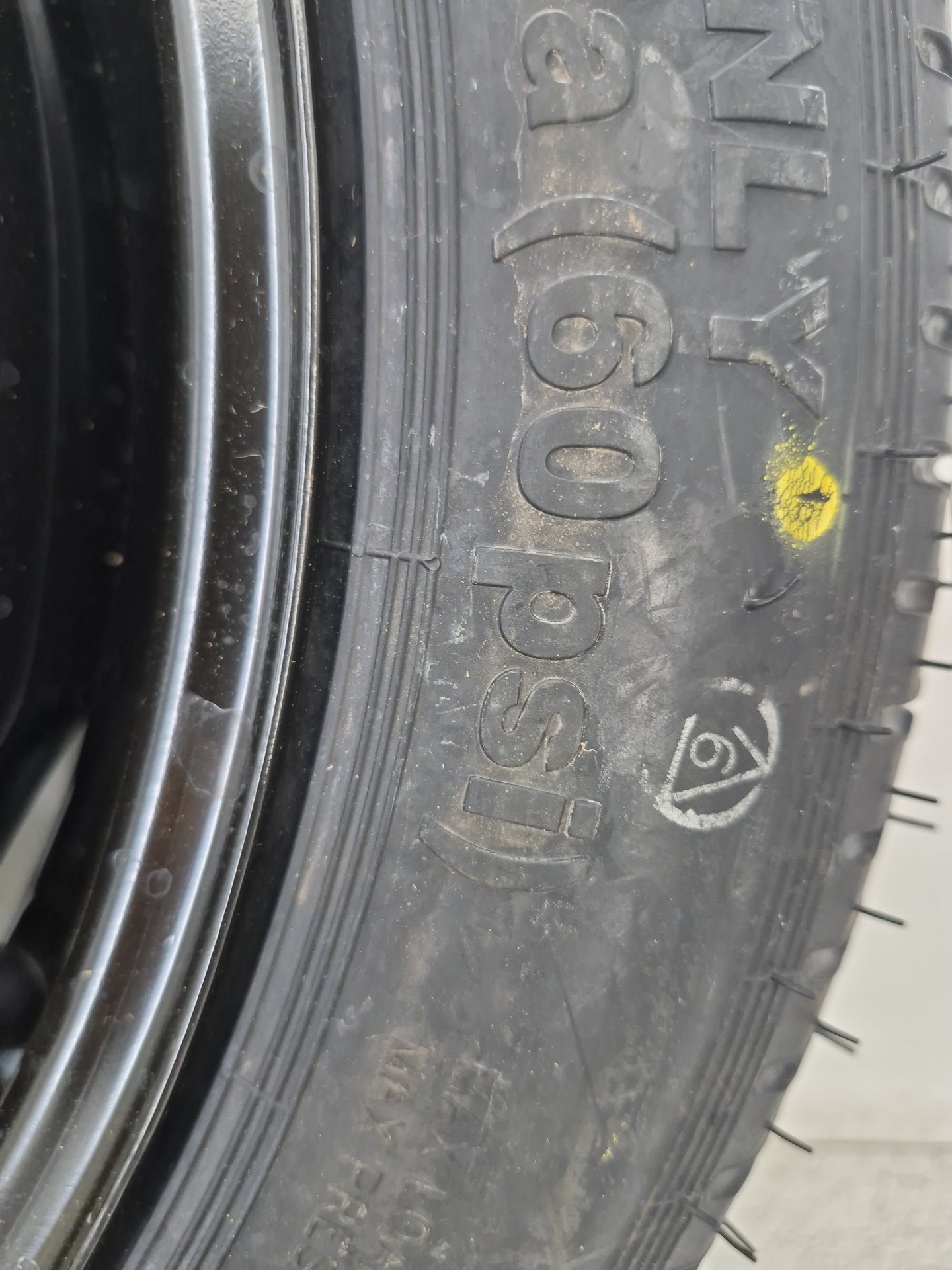 2016-2021 Honda Civic Spare Donut Tire Wheel Rim Oem 1461844 - Oemusedautoparts1.com
