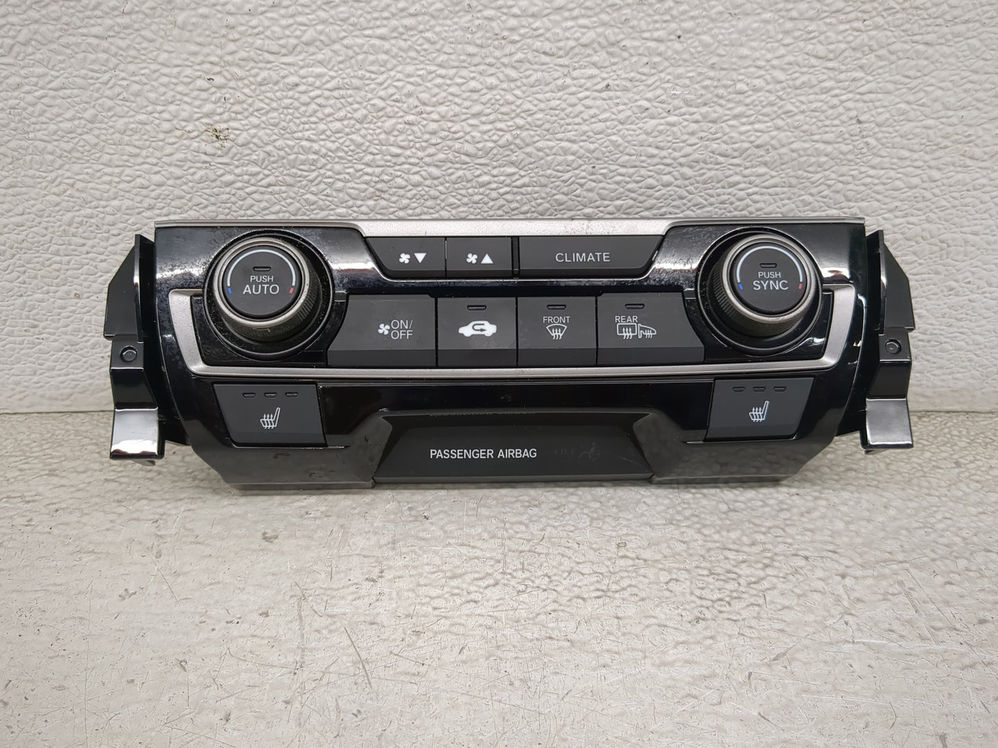 2019-2021 Honda Civic Climate Control Module Temperature AC/Heater Replacement P/N:79600TBAA911M1 SANWA2A747D Fits OEM Used 