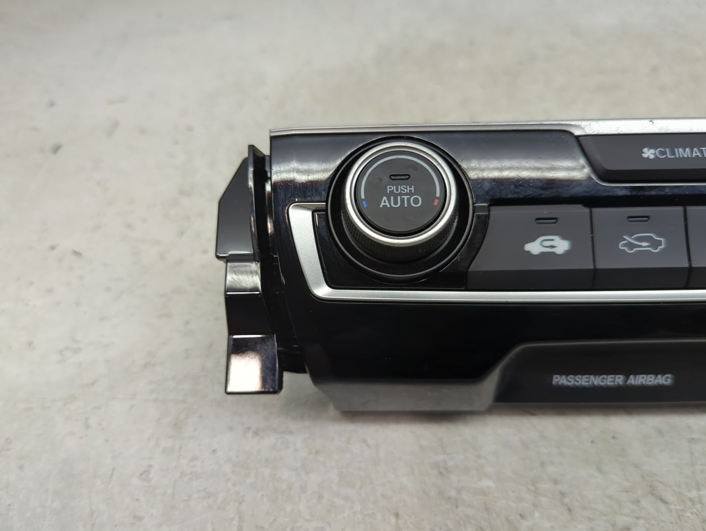 2016-2021 Honda Civic Climate Control Module Temperature AC/Heater Replacement P/N:79600TBAA331M1 SANWA2A679D Fits OEM Used 