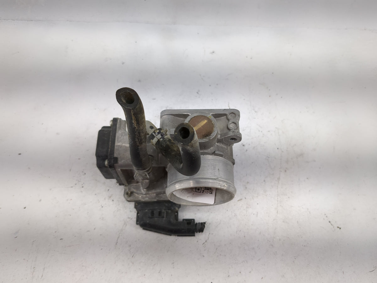 2016-2022 Honda Civic Throttle Body P/N:GMG9A M22850281724 Fits Fits 2016 2017 2018 2019 2020 2021 2022 OEM Used Auto Parts 