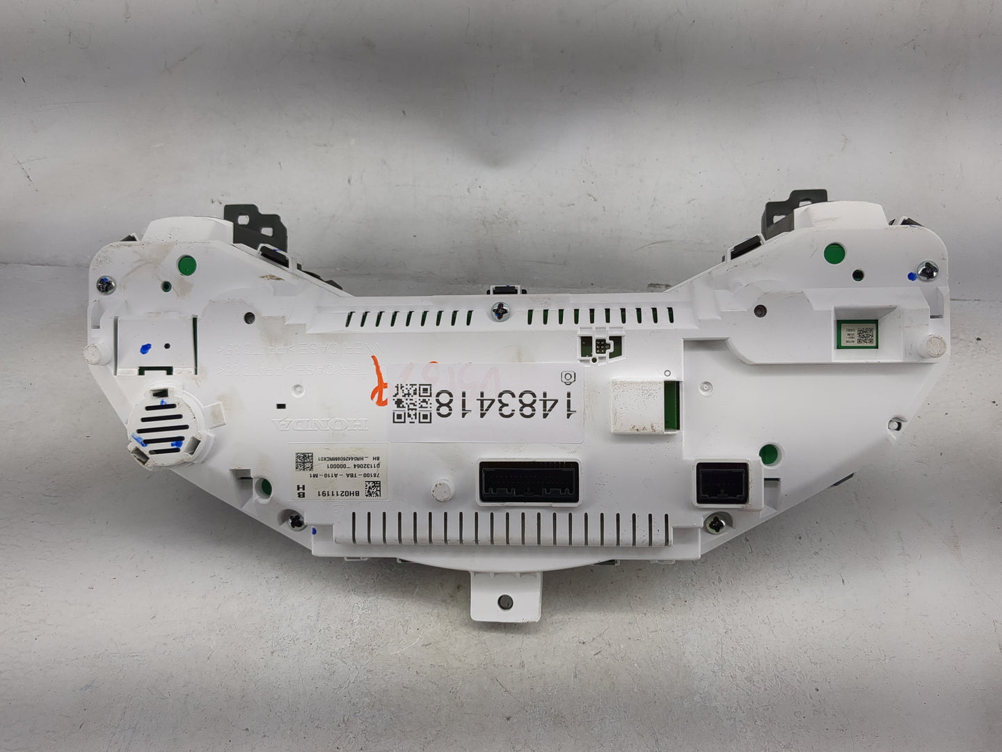 2019-2021 Honda Civic Instrument Cluster Speedometer Gauges P/N:78100-TBA-A110-M1 Miles: Fits Fits 2019 2020 2021 OEM Used A