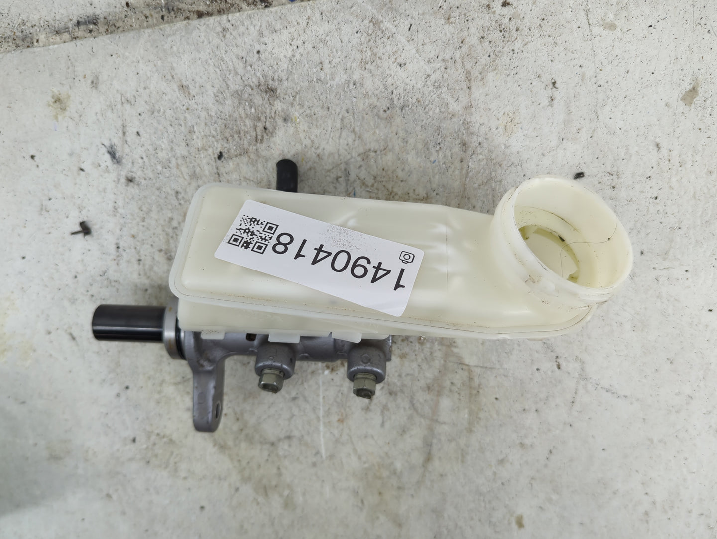 2016-2020 Honda Civic Brake Master Cylinder 1490418 - Oemusedautoparts1.com