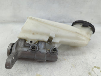 compare product 2017-2021 Honda Civic Brake Master Cylinder 1498448