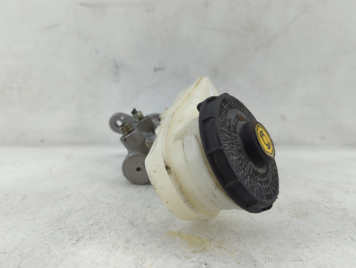 2017-2021 Honda Civic Brake Master Cylinder 1498448 - Oemusedautoparts1.com