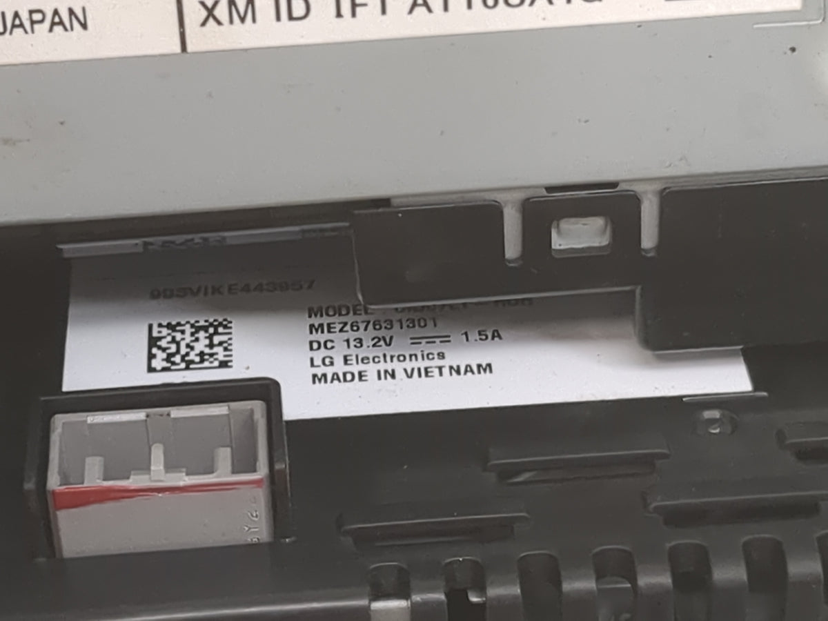 2019-2021 Honda Civic Radio AM FM Cd Player Receiver Replacement P/N:MEZ67631301 Fits Fits 2019 2020 2021 OEM Used Auto Part