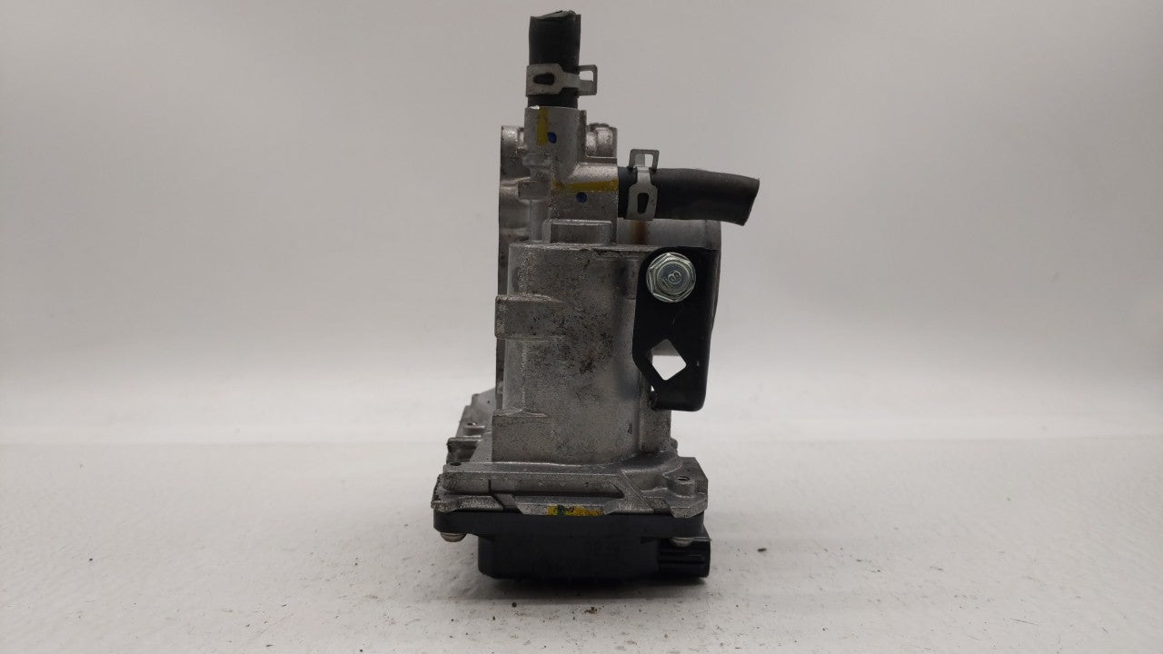 2016-2019 Honda Civic Throttle Body P/N:GMH1A Fits Fits 2016 2017 2018 2019 OEM Used Auto Parts - Oemusedautoparts1.com