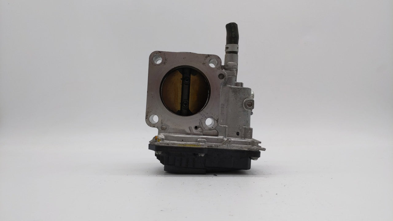 2016-2019 Honda Civic Throttle Body P/N:GMH1A Fits Fits 2016 2017 2018 2019 OEM Used Auto Parts - Oemusedautoparts1.com