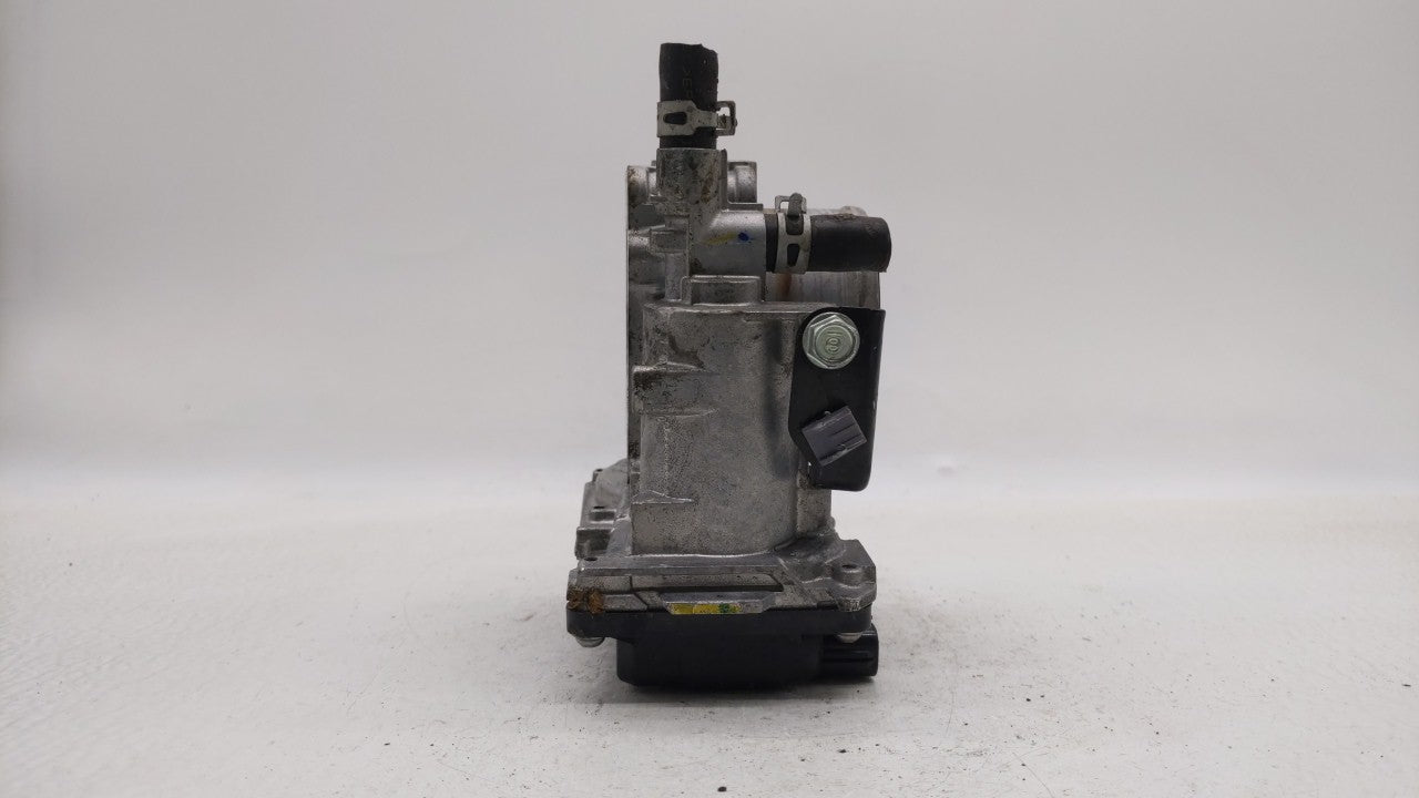 2016-2019 Honda Civic Throttle Body P/N:GMH1A Fits Fits 2016 2017 2018 2019 OEM Used Auto Parts - Oemusedautoparts1.com
