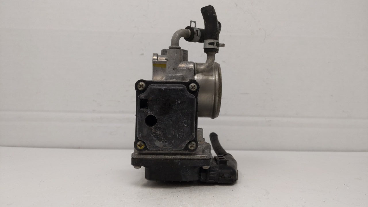 2016-2019 Honda Civic Throttle Body P/N:GMG9A Fits Fits 2016 2017 2018 2019 OEM Used Auto Parts - Oemusedautoparts1.com
