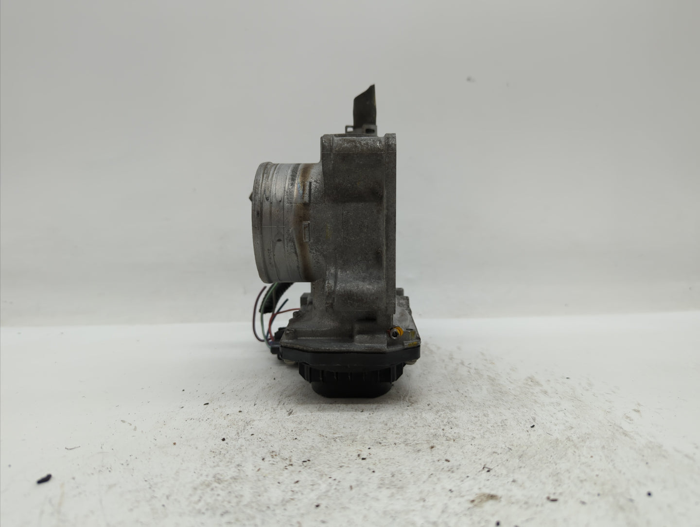 2016-2019 Honda Civic Throttle Body P/N:GMH1A Fits Fits 2016 2017 2018 2019 OEM Used Auto Parts - Oemusedautoparts1.com
