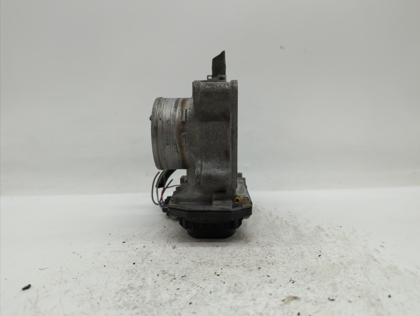 2016-2019 Honda Civic Throttle Body P/N:GMH1A Fits Fits 2016 2017 2018 2019 OEM Used Auto Parts - Oemusedautoparts1.com
