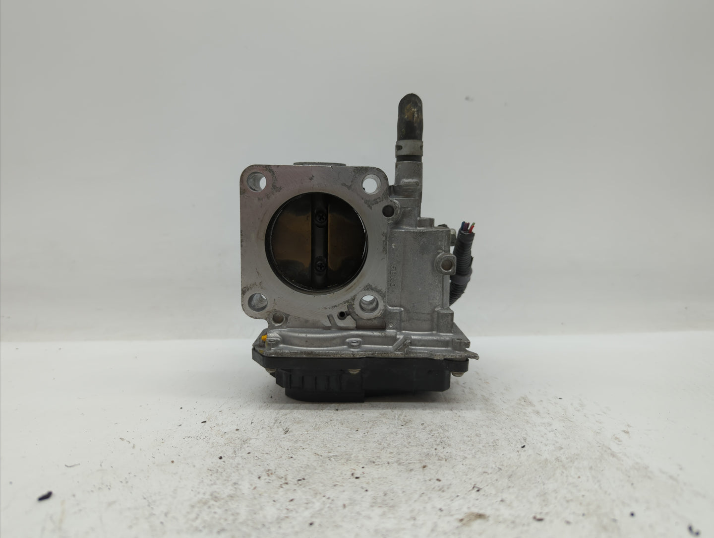 2016-2019 Honda Civic Throttle Body P/N:GMH1A Fits Fits 2016 2017 2018 2019 OEM Used Auto Parts - Oemusedautoparts1.com