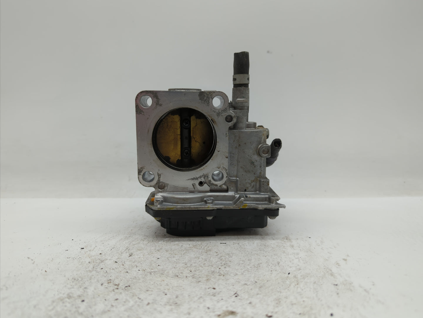 2016-2019 Honda Civic Throttle Body P/N:GMH1A Fits Fits 2016 2017 2018 2019 OEM Used Auto Parts - Oemusedautoparts1.com