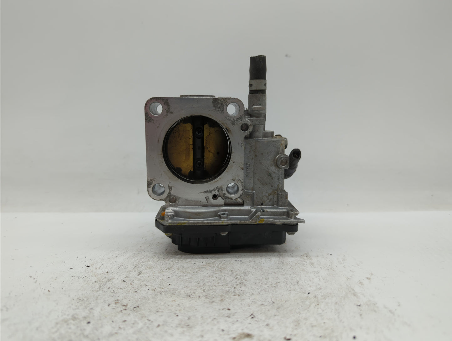 2016-2019 Honda Civic Throttle Body P/N:GMH1A Fits Fits 2016 2017 2018 2019 OEM Used Auto Parts - Oemusedautoparts1.com