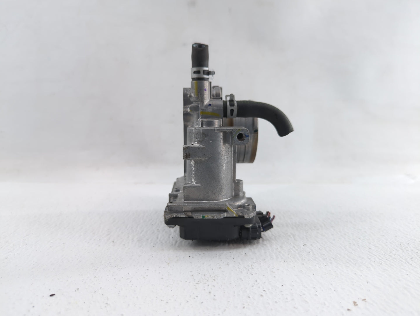 2016-2019 Honda Civic Throttle Body P/N:GMH1A Fits Fits 2016 2017 2018 2019 OEM Used Auto Parts - Oemusedautoparts1.com