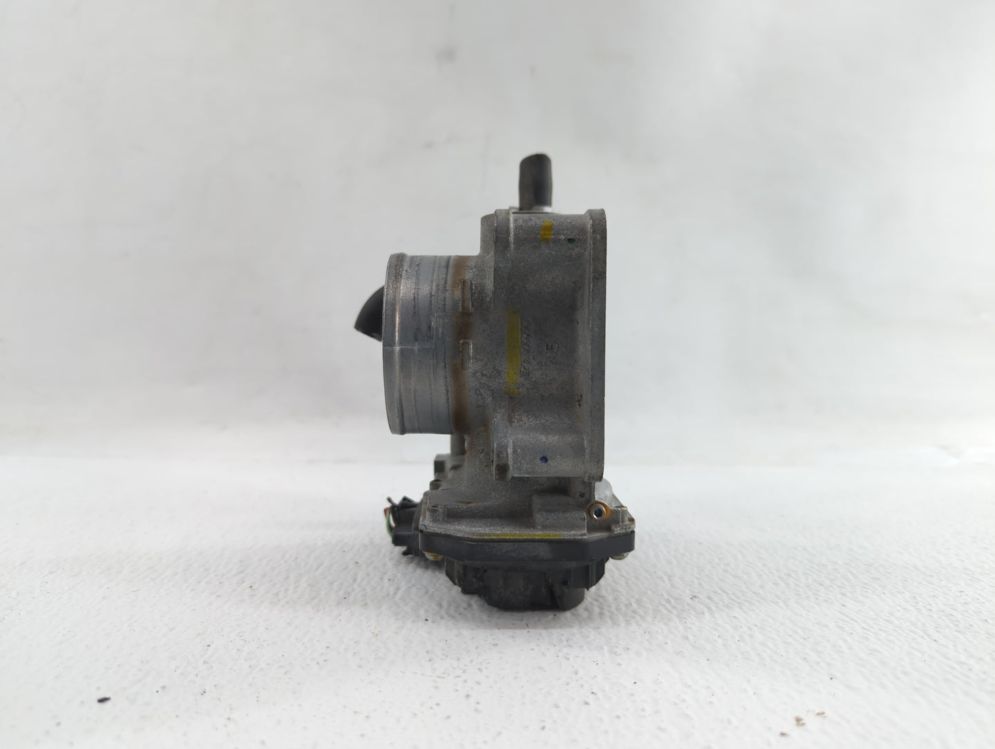 2016-2019 Honda Civic Throttle Body P/N:GMH1A Fits Fits 2016 2017 2018 2019 OEM Used Auto Parts - Oemusedautoparts1.com