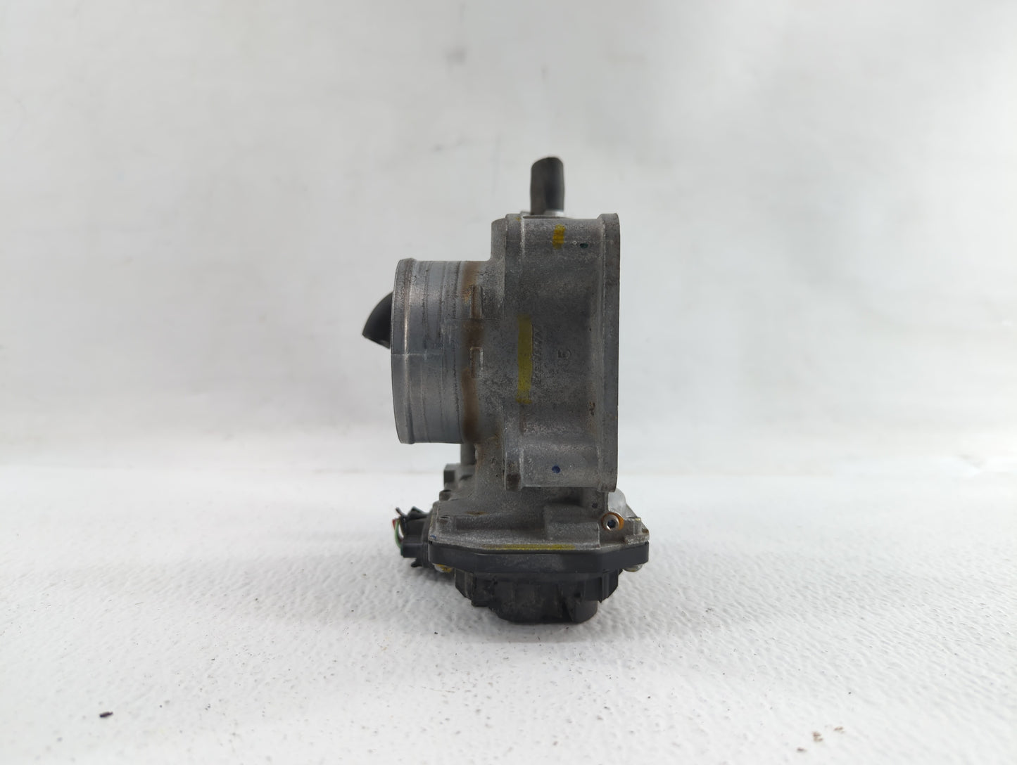 2016-2019 Honda Civic Throttle Body P/N:GMH1A Fits Fits 2016 2017 2018 2019 OEM Used Auto Parts - Oemusedautoparts1.com