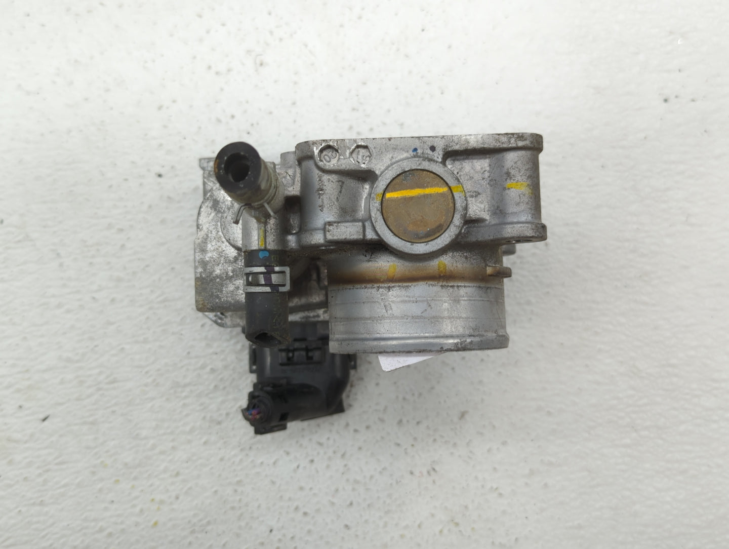 2016-2019 Honda Civic Throttle Body P/N:GMH1A Fits Fits 2016 2017 2018 2019 OEM Used Auto Parts - Oemusedautoparts1.com