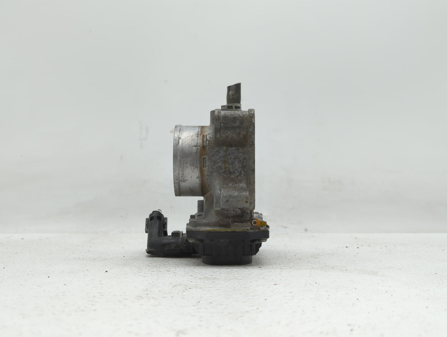 2016-2019 Honda Civic Throttle Body P/N:GMH1A Fits Fits 2016 2017 2018 2019 OEM Used Auto Parts - Oemusedautoparts1.com