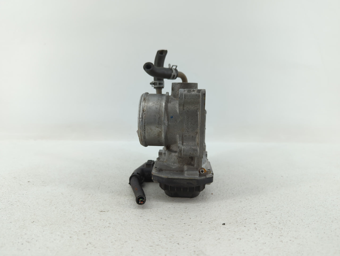 2016-2019 Honda Civic Throttle Body P/N:GMG9A Fits Fits 2016 2017 2018 2019 OEM Used Auto Parts - Oemusedautoparts1.com