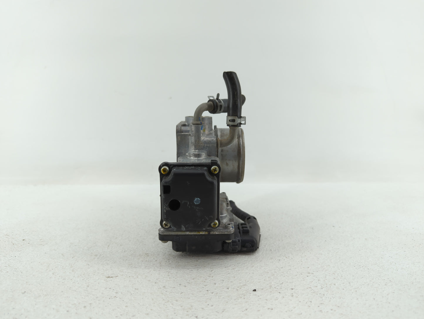 2016-2019 Honda Civic Throttle Body P/N:GMG9A Fits Fits 2016 2017 2018 2019 OEM Used Auto Parts - Oemusedautoparts1.com
