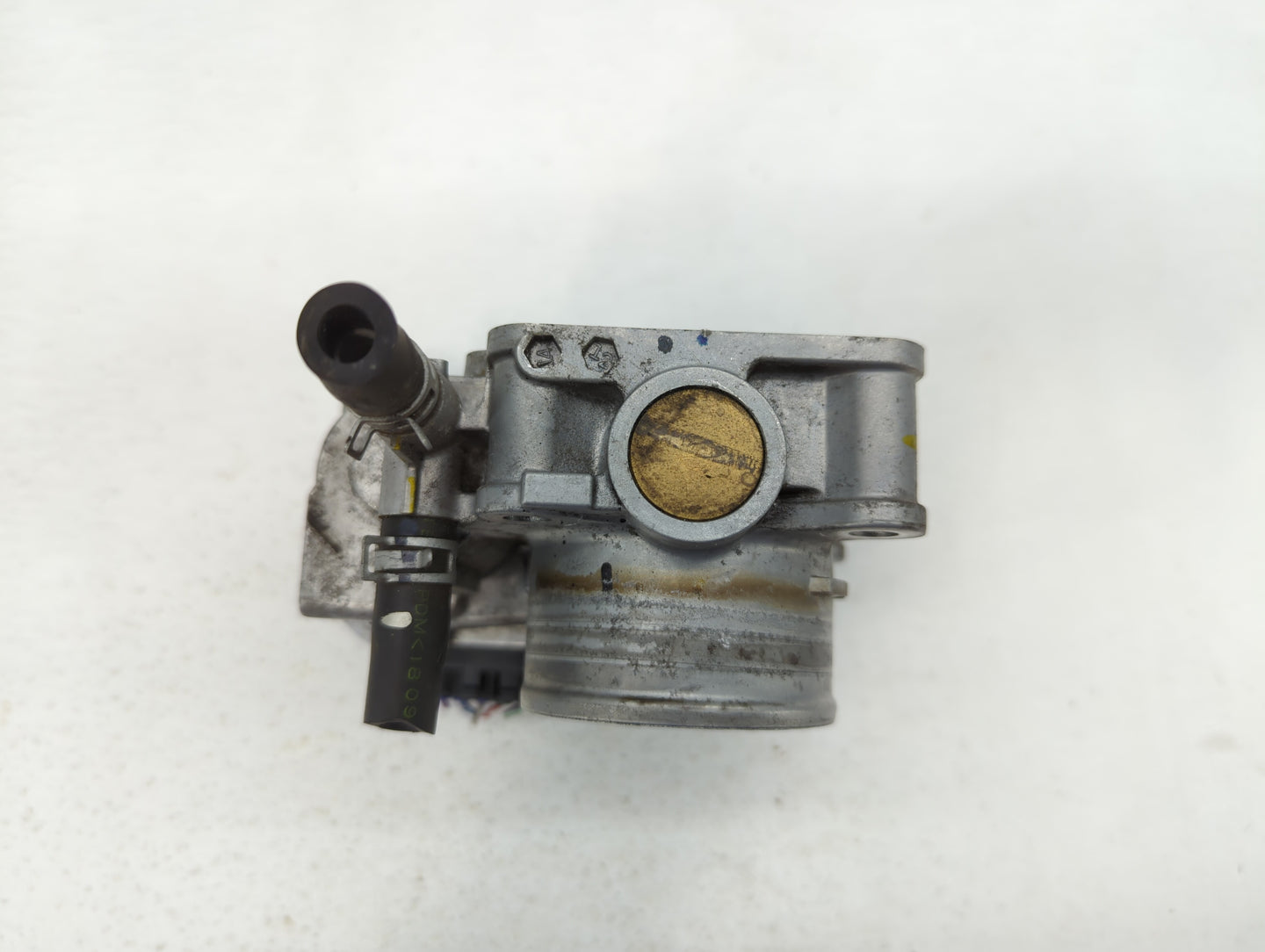 2016-2022 Honda Civic Throttle Body P/N:GMH1A M181222 Fits Fits 2016 2017 2018 2019 2020 2021 2022 OEM Used Auto Parts - Oem