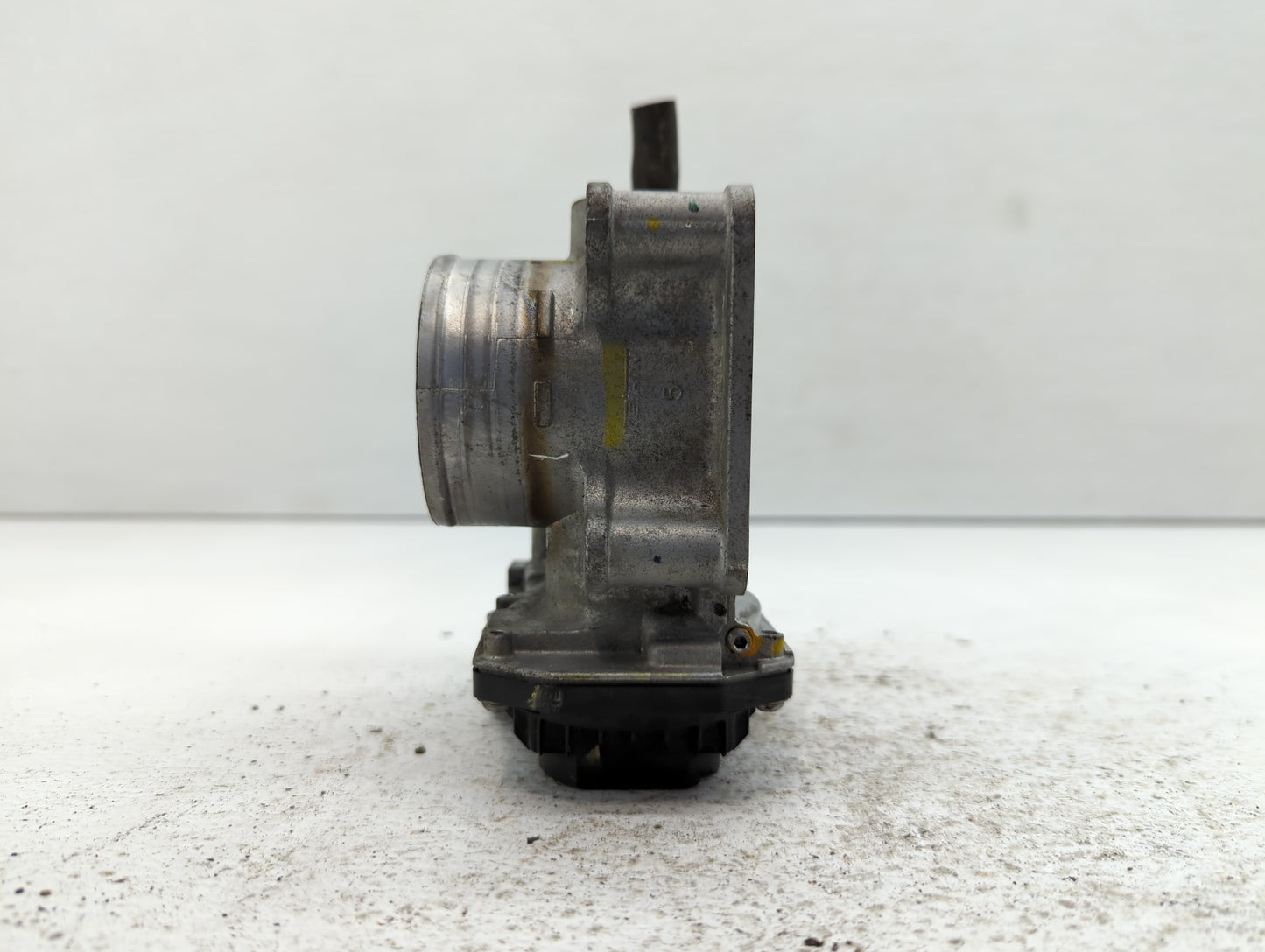 2016-2022 Honda Civic Throttle Body P/N:GMH1A Fits Fits 2016 2017 2018 2019 2020 2021 2022 OEM Used Auto Parts - Oemusedauto