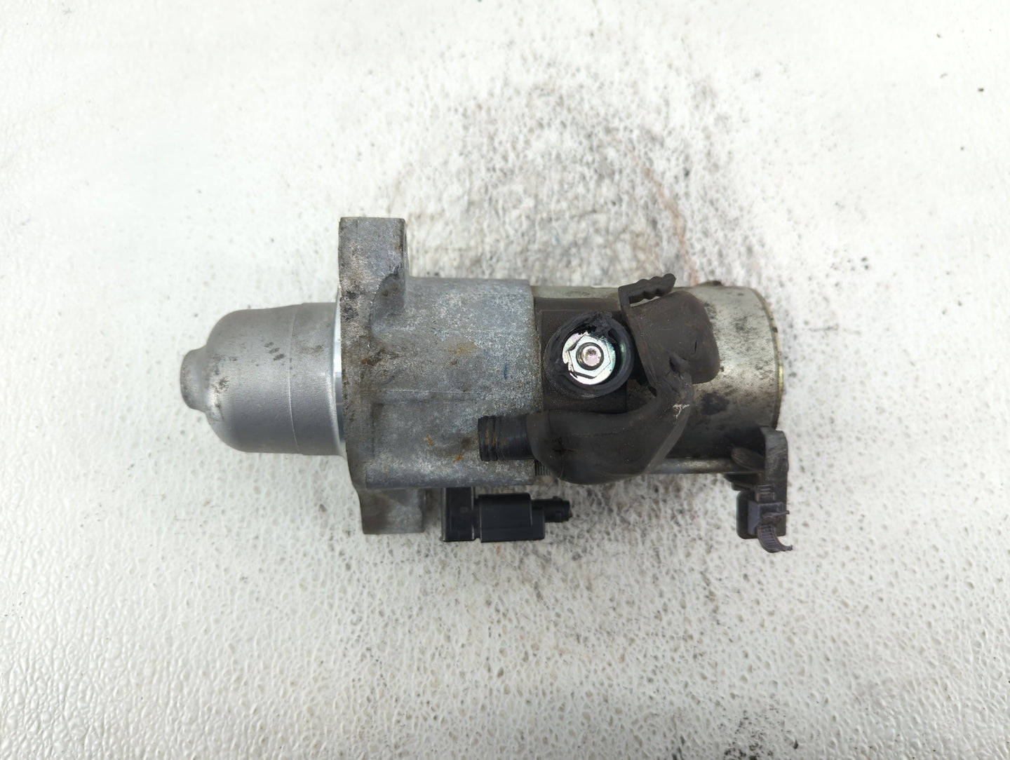 2016-2017 Honda Civic Car Starter Motor Solenoid OEM P/N:SM-75009 Fits Fits 2016 2017 2020 OEM Used Auto Parts - Oemusedauto