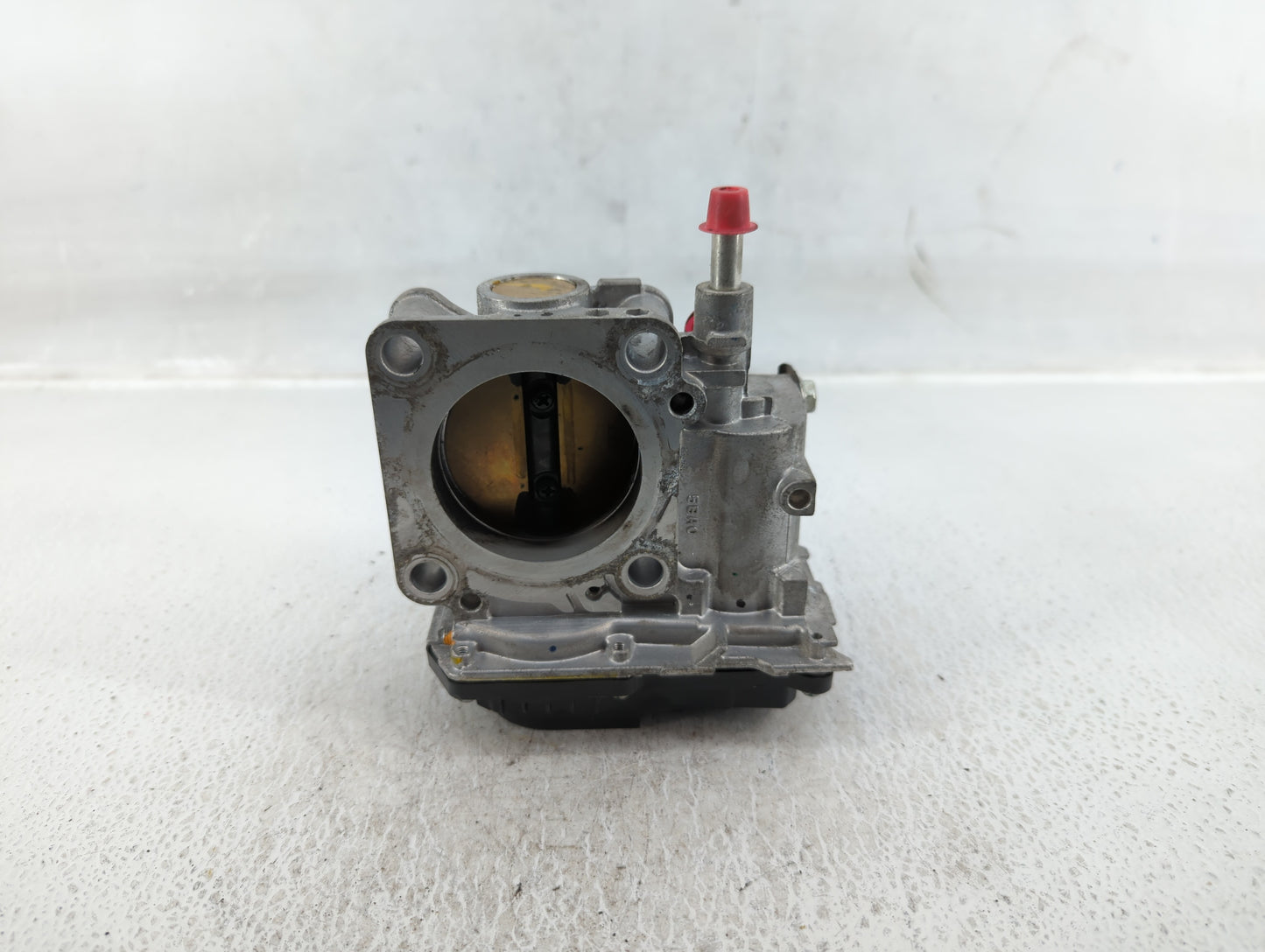 2016-2022 Honda Civic Throttle Body P/N:GMH1A M181222 Fits Fits 2016 2017 2018 2019 2020 2021 2022 OEM Used Auto Parts - Oem