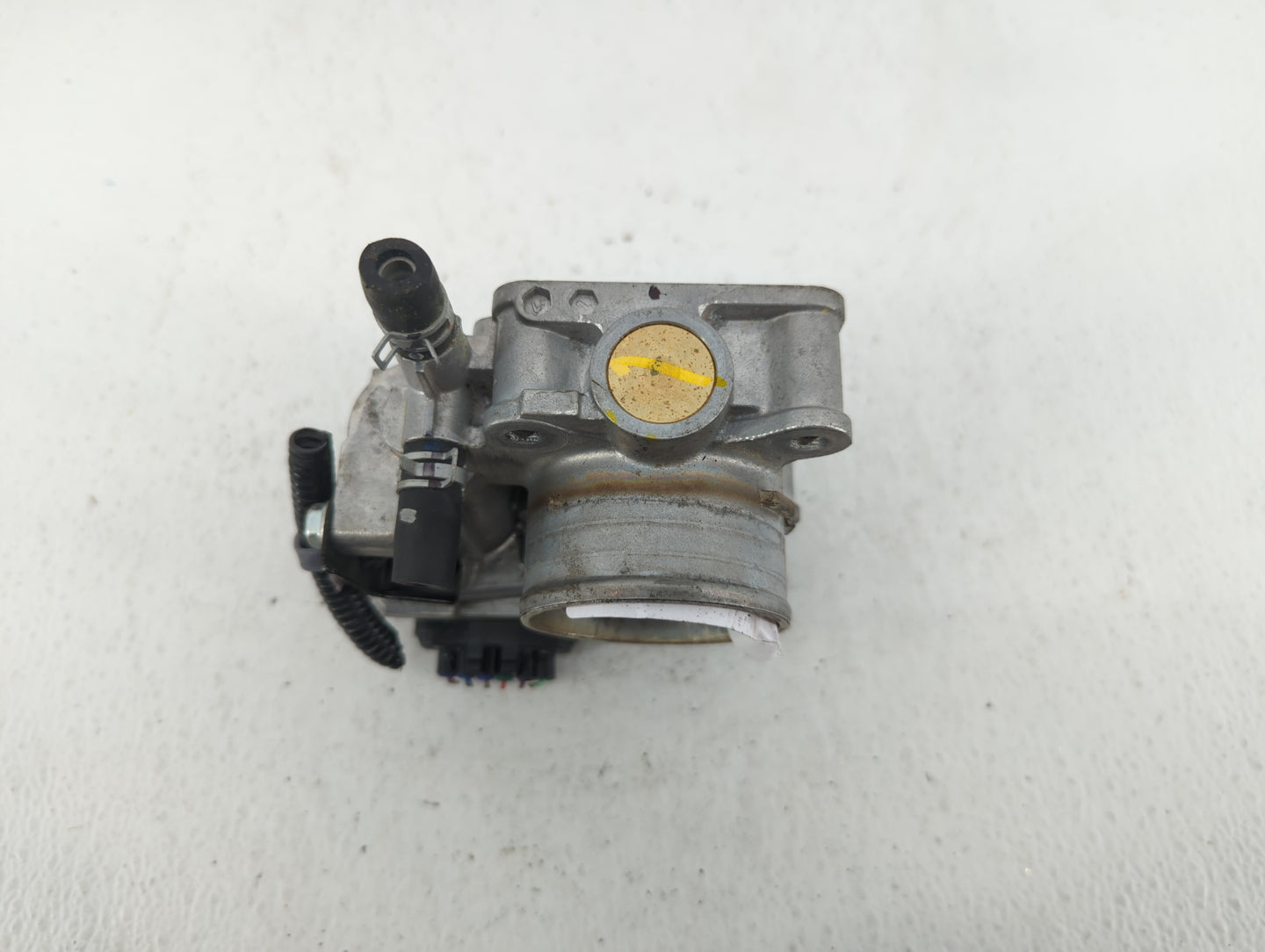 2016-2022 Honda Civic Throttle Body P/N:GMH1A M190121 Fits Fits 2016 2017 2018 2019 2020 2021 2022 OEM Used Auto Parts - Oem