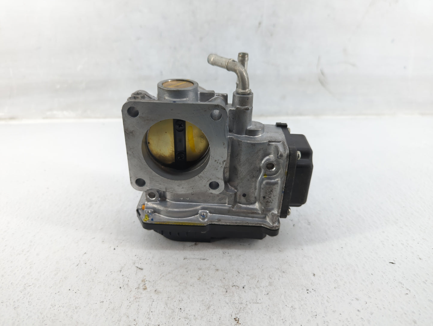 2016-2022 Honda Civic Throttle Body P/N:M22859337727 Fits Fits 2016 2017 2018 2019 2020 2021 2022 OEM Used Auto Parts - Oemu