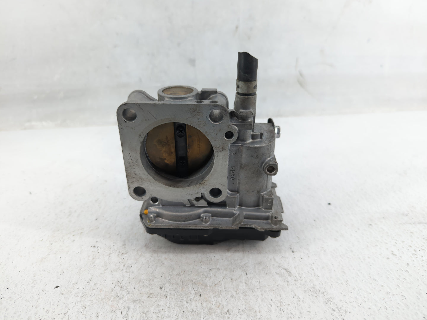 2016-2022 Honda Civic Throttle Body P/N:GM111A M120228 Fits Fits 2016 2017 2018 2019 2020 2021 2022 OEM Used Auto Parts - Oe
