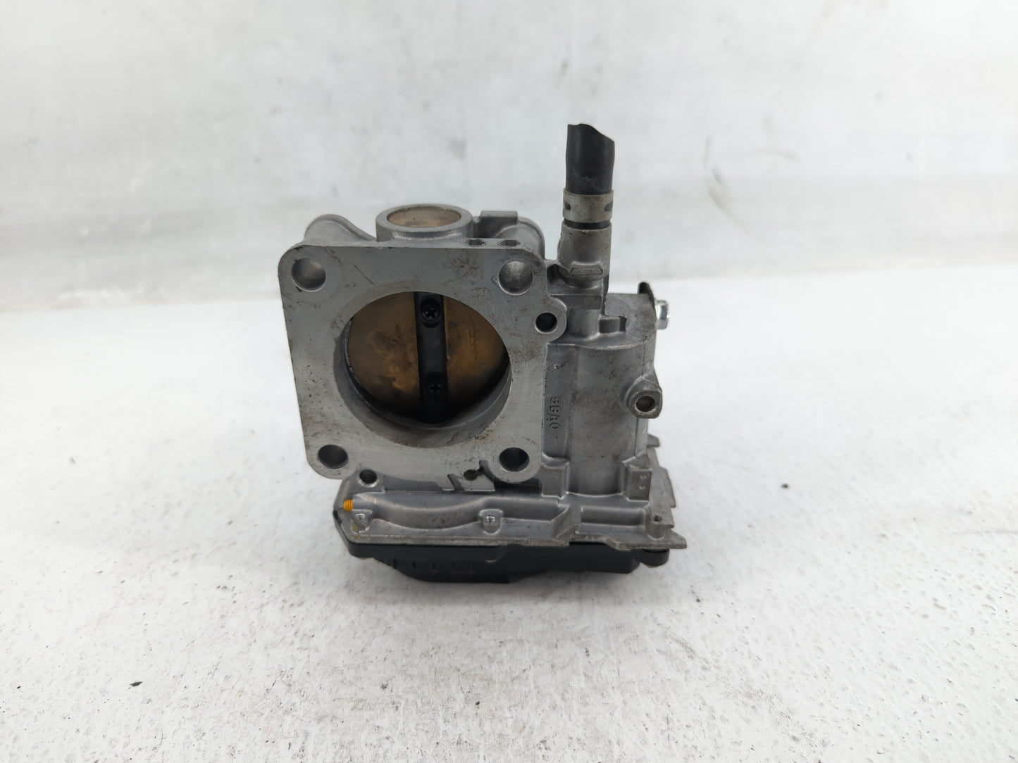 2016-2022 Honda Civic Throttle Body P/N:GM111A M120228 Fits Fits 2016 2017 2018 2019 2020 2021 2022 OEM Used Auto Parts - Oe