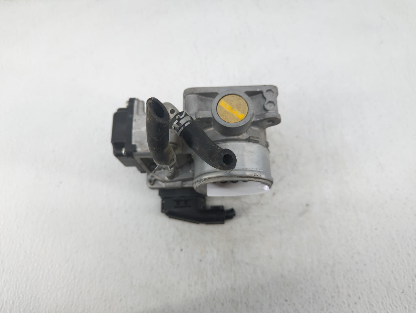 2016-2022 Honda Civic Throttle Body P/N:M22857559572 Fits Fits 2016 2017 2018 2019 2020 2021 2022 OEM Used Auto Parts - Oemu