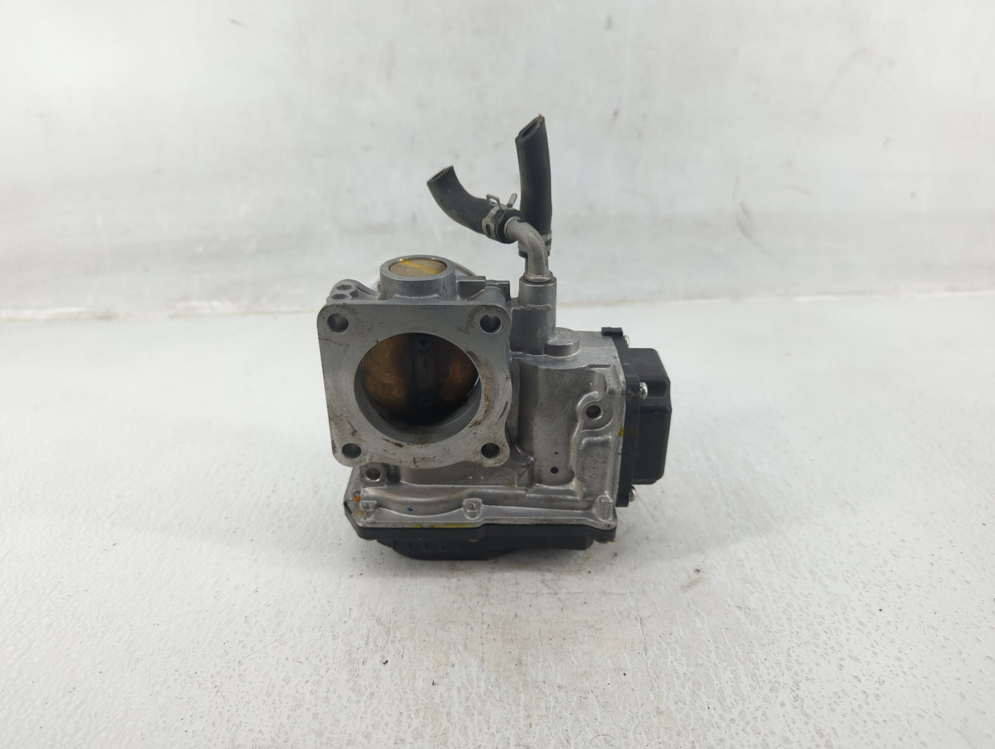 2016-2022 Honda Civic Throttle Body P/N:M22857559572 Fits Fits 2016 2017 2018 2019 2020 2021 2022 OEM Used Auto Parts - Oemu
