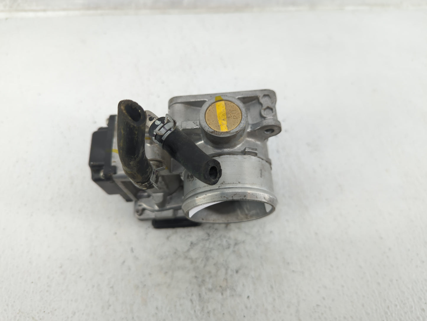 2016-2022 Honda Civic Throttle Body P/N:GMG9A Fits Fits 2016 2017 2018 2019 2020 2021 2022 OEM Used Auto Parts - Oemusedauto