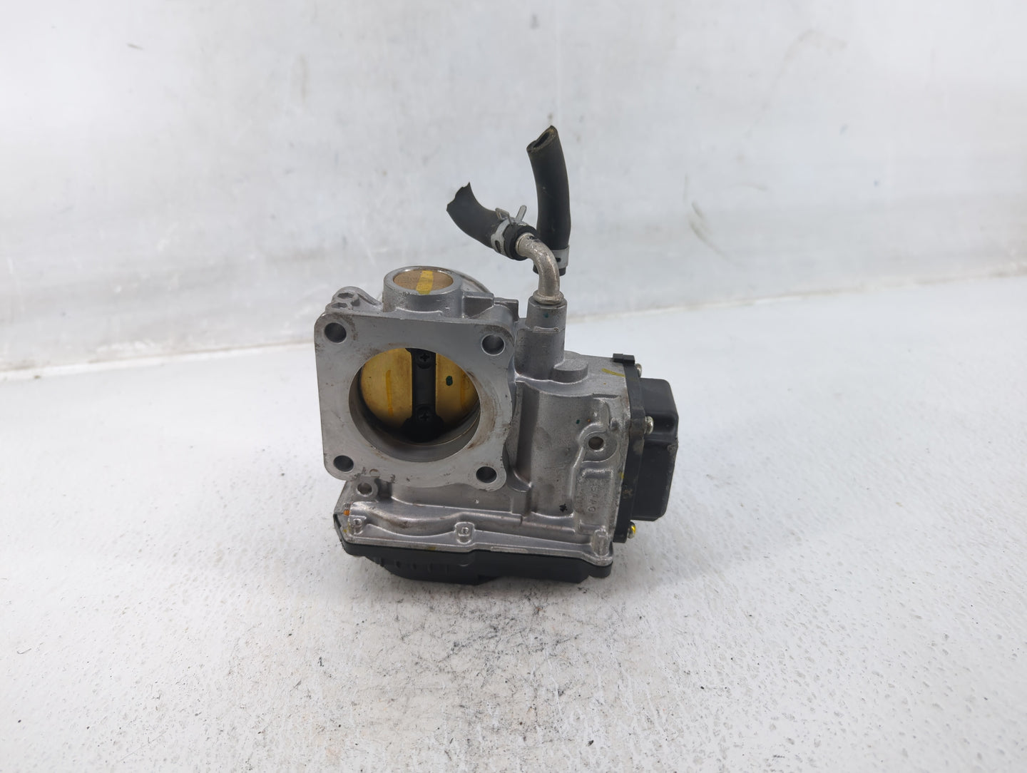 2016-2022 Honda Civic Throttle Body P/N:GMG9A Fits Fits 2016 2017 2018 2019 2020 2021 2022 OEM Used Auto Parts - Oemusedauto