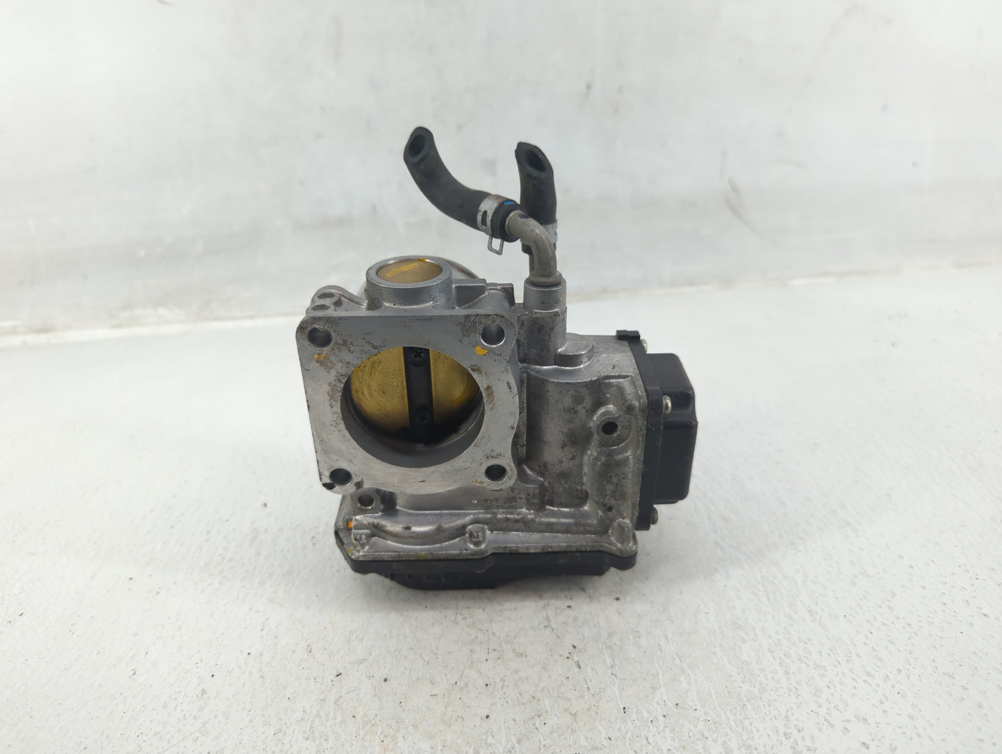 2016-2022 Honda Civic Throttle Body P/N:M22858531684 Fits Fits 2016 2017 2018 2019 2020 2021 2022 OEM Used Auto Parts - Oemu