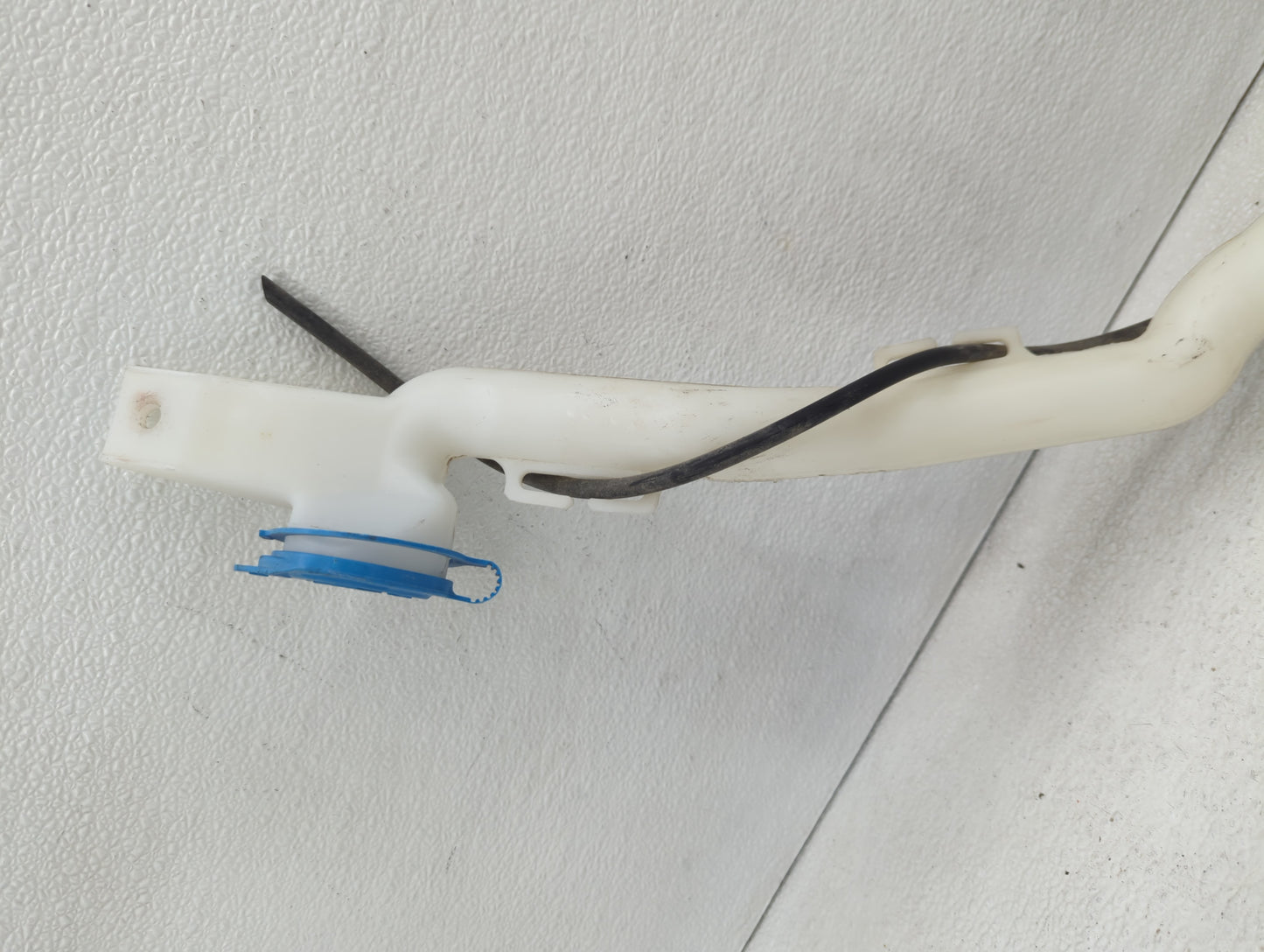 2016-2021 Honda Civic Windshield Washer Fluid Reservoir Bottle Oem 571351 - Oemusedautoparts1.com