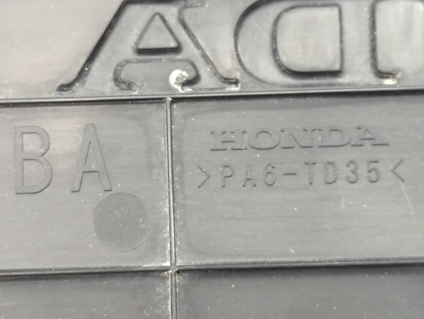 2019 Honda Civic Engine Cover - Oemusedautoparts1.com