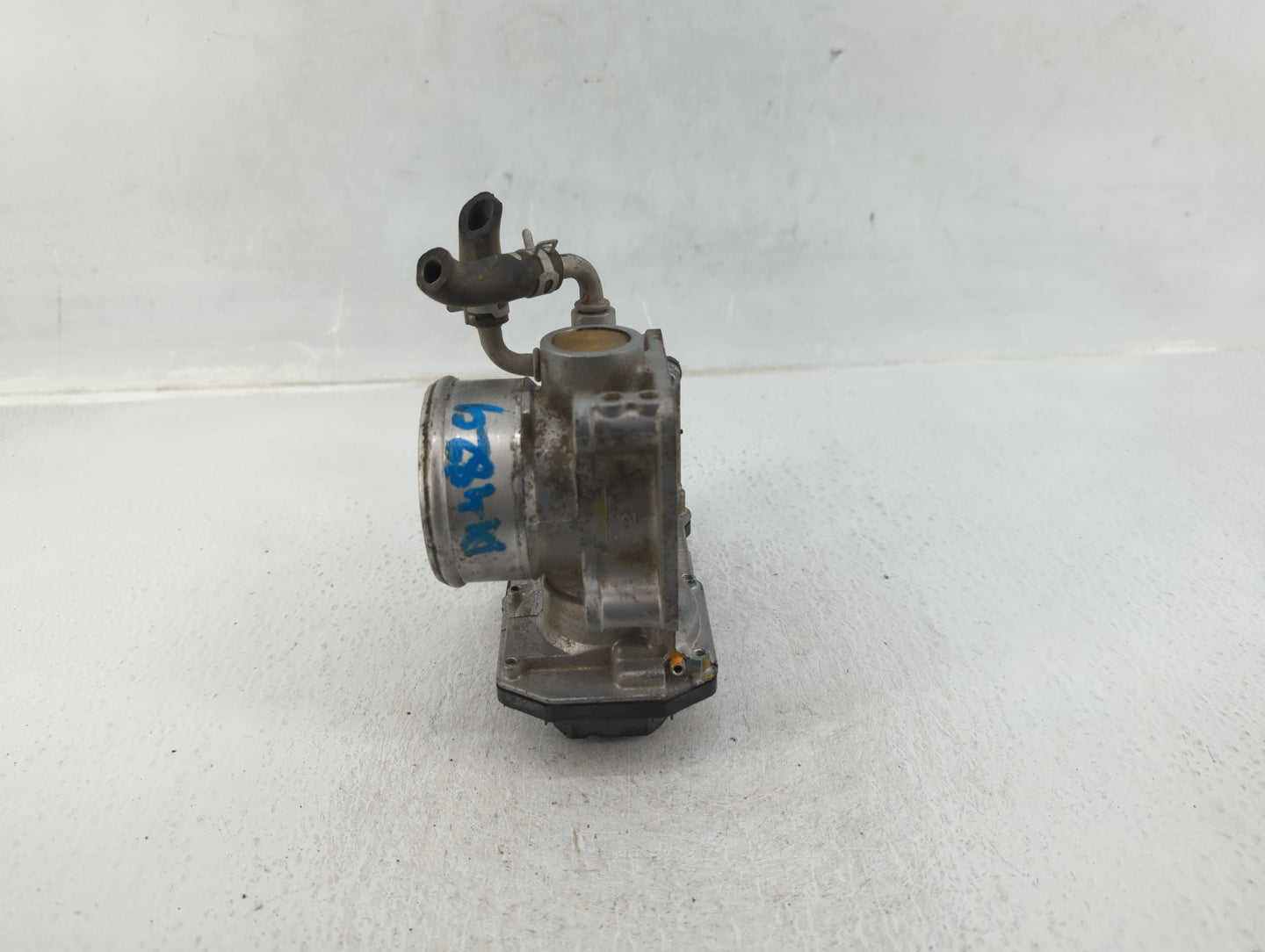 2016-2022 Honda Civic Throttle Body P/N:M22856049773 GMH1A M181207 Fits Fits 2016 2017 2018 2019 2020 2021 2022 OEM Used Aut