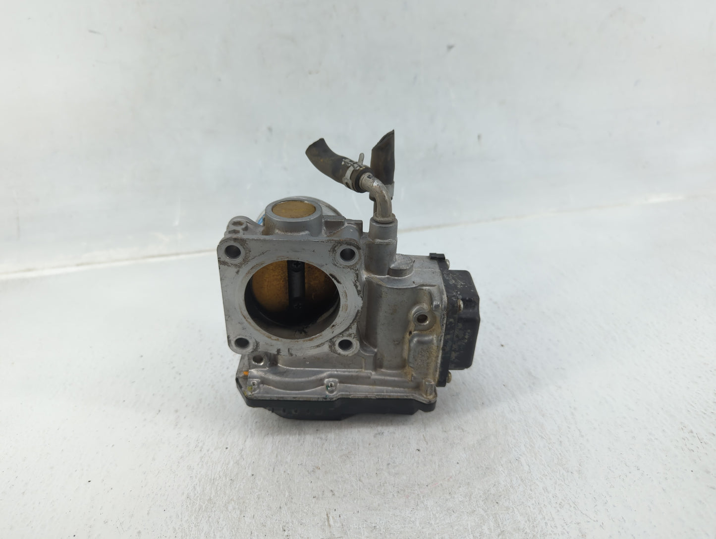2016-2022 Honda Civic Throttle Body P/N:M22856049773 GMH1A M181207 Fits Fits 2016 2017 2018 2019 2020 2021 2022 OEM Used Aut