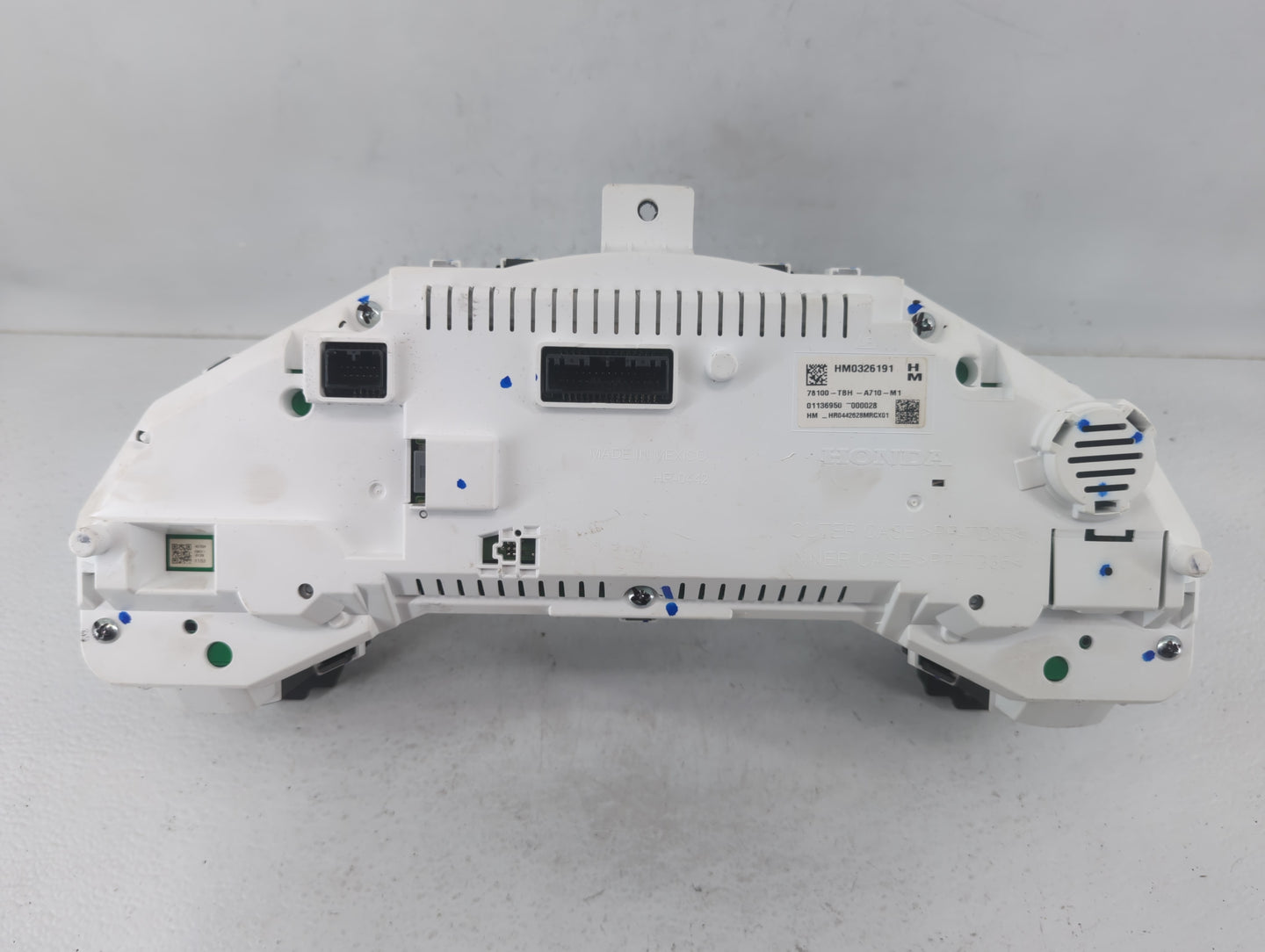 2019-2020 Honda Civic Instrument Cluster Speedometer Gauges P/N:78100-TBH-A710-M1 Fits Fits 2019 2020 OEM Used Auto Parts - 