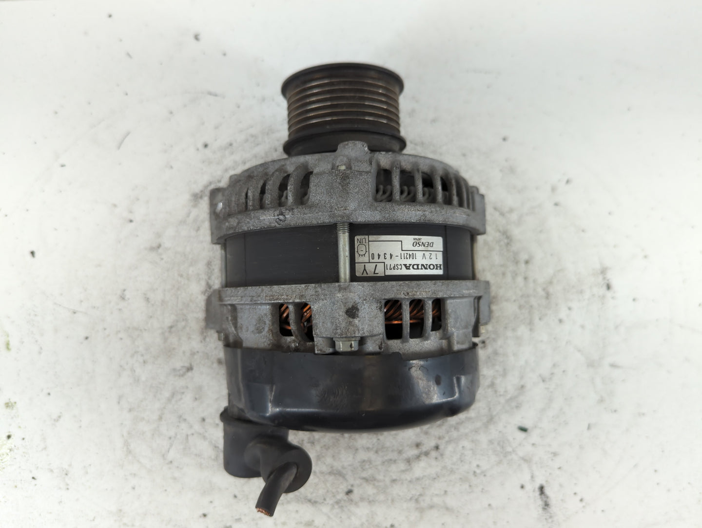 2017-2022 Honda Civic Alternator Replacement Generator Charging Assembly Engine OEM P/N:104211-4340 Fits OEM Used Auto Parts