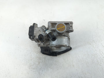 2016-2022 Honda Civic Throttle Body P/N:GMG9A M22858432085 Fits Fits 2016 2017 2018 2019 2020 2021 2022 OEM Used Auto Parts