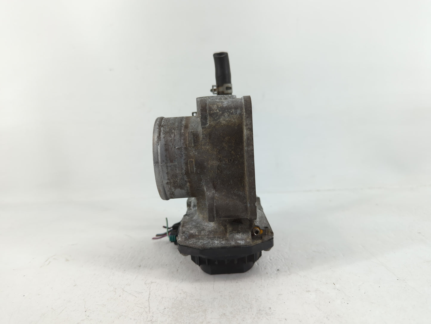 2016-2022 Honda Civic Throttle Body P/N:146346 M20726, GMH1A Fits Fits 2016 2017 2018 2019 2020 2021 2022 OEM Used Auto Part