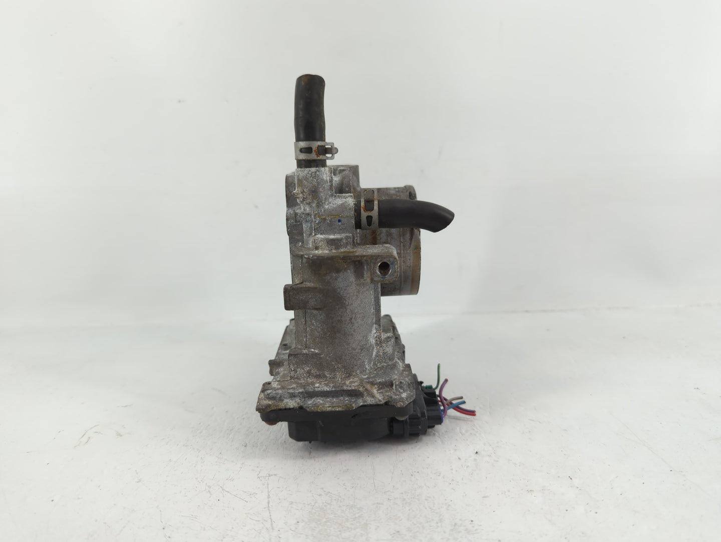 2016-2022 Honda Civic Throttle Body P/N:146346 M20726, GMH1A Fits Fits 2016 2017 2018 2019 2020 2021 2022 OEM Used Auto Part