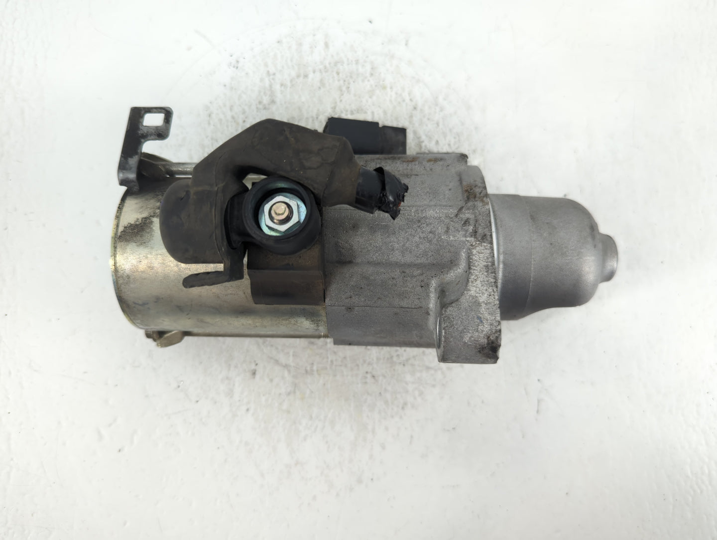 2016-2017 Honda Civic Car Starter Motor Solenoid OEM P/N:SM-75009 Fits Fits 2016 2017 2020 OEM Used Auto Parts - Oemusedauto